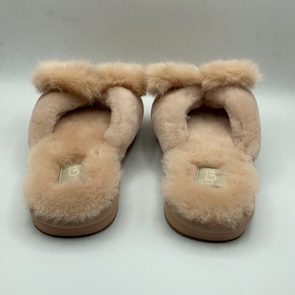 UGG Amberlight Renwood Sheepskin Pink Slipper - Picture 3 of 7